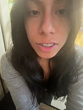 Isabel_stone3's Live XXX Chat