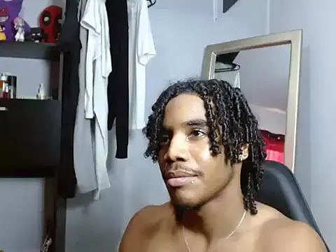 AxelSilva7777's Live XXX Chat