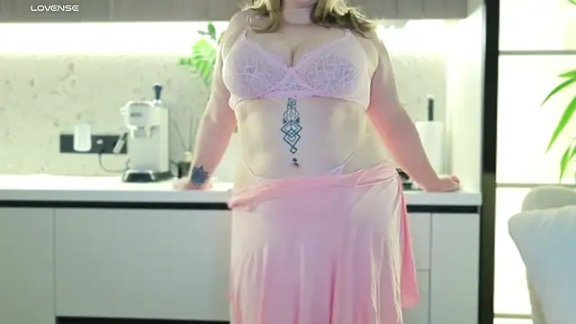 Miss_Magic_Eyes_ Webcam-Show