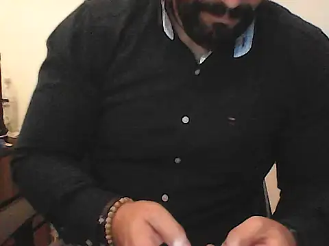 Yorel1109-'s Live XXX Chat