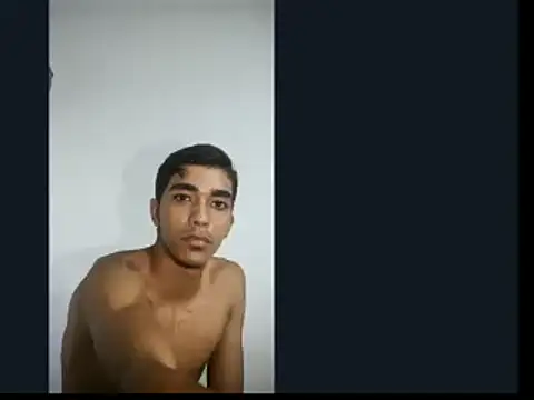 alien_bigck Adlı Modelin Canlı XXX Sohbeti