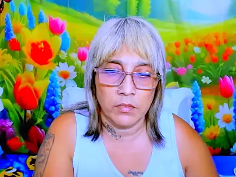 indianroxy Live XXX-chat