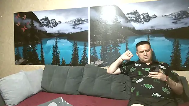 BiManKleo XXX чат на живо