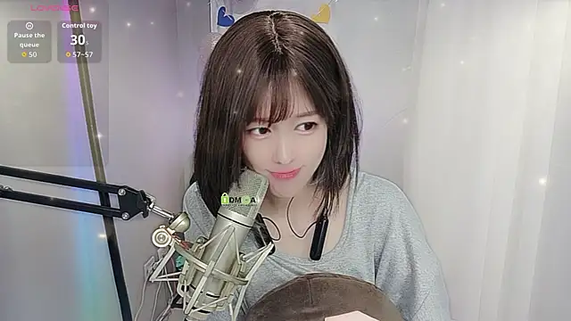 kissbabyoo's Webcam Show