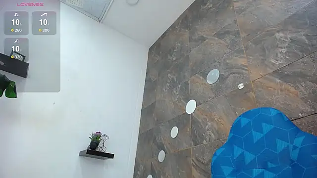 Chatroom XXX en direct de Katy_Jhomson
