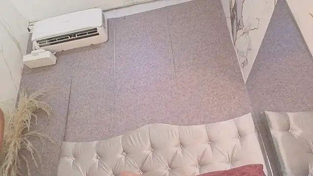 VictoriaaLopez's Live XXX Chat