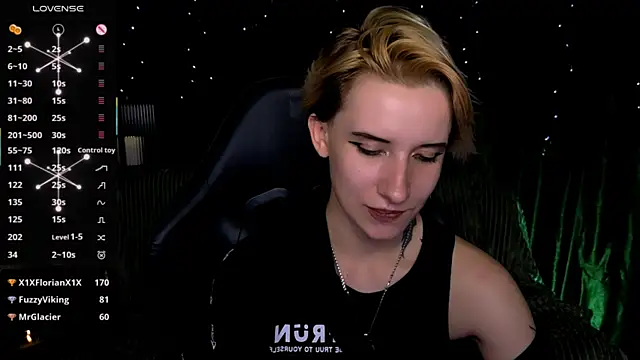 Chat +18 de _Shadow_devil__ ao vivo