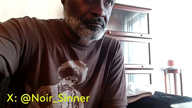 sinnernoir's Live XXX Chat