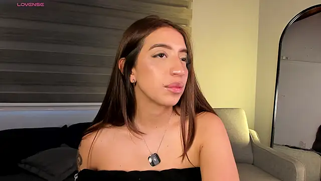 MERIDA_TAYLOR live XXX chat