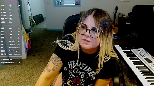 beccalubov's Live XXX Chat