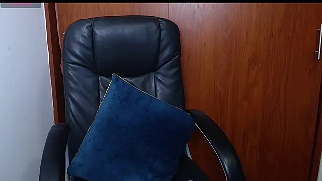 melika_sweet4's Live XXX Chat