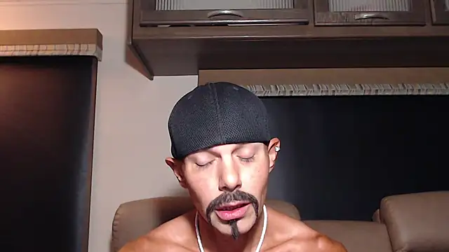 Chat XXX Live ThickD2C