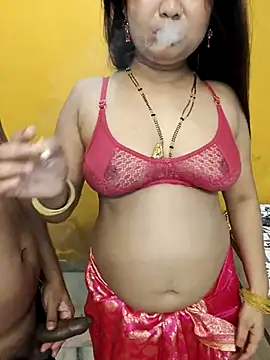 Webkamerová show MONAJI_HOT