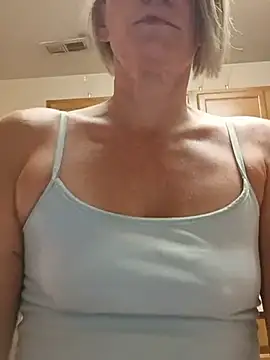 Chat XXX ao vivo de KeeshKeeph