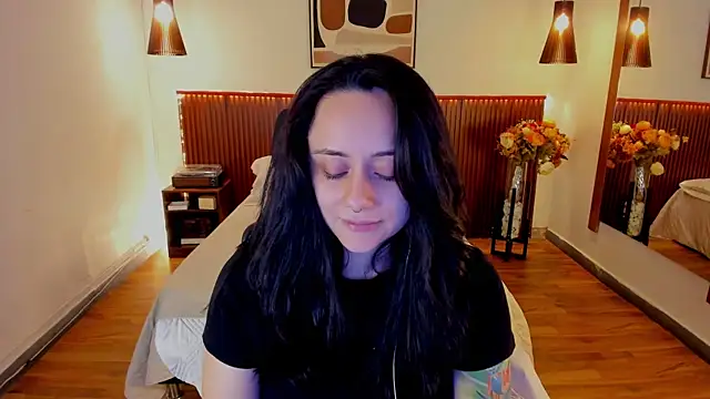 دردشة KatherineBond الجنسية المباشرة