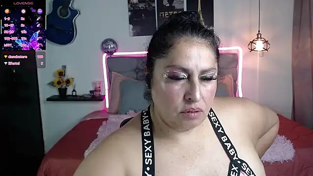 Keyla01_ Live XXX-chat