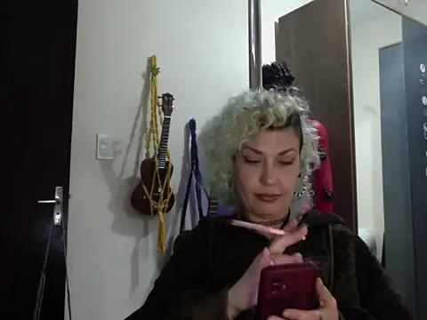 دردشة MariLouM الجنسية المباشرة