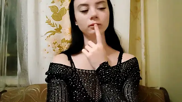 SARACUTIELOL Live XXX-chat