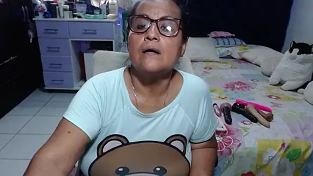 Chat XXX en directo de pervert_mommy_