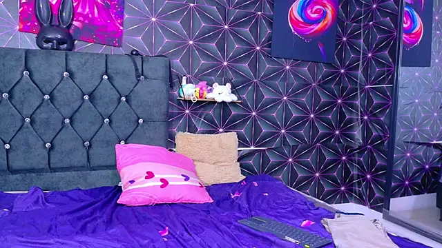 Zara_Luux's Live XXX Chat