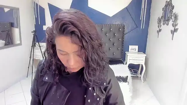 gaby_trent: απ ευθείας συνομιλία ΧΧΧ