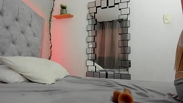 Živý XXX chat SHARONBLAKE2