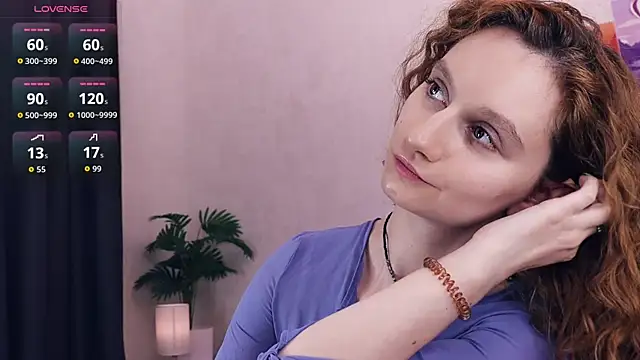 Chat XXX ao vivo de Leya_Curly