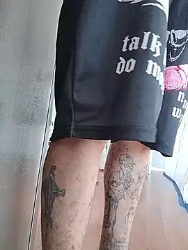 TuzdayG webkamerás műsora