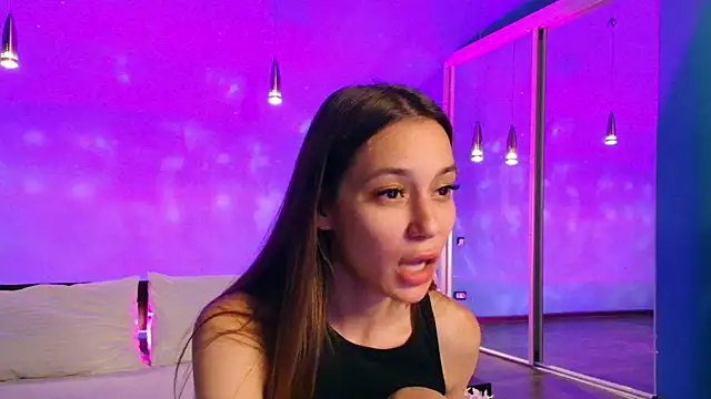 Онлайн чат XXX AlikaKir