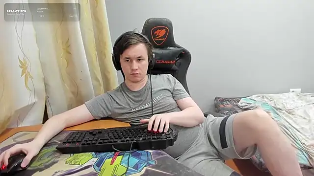 iliaskrislove's Live XXX Chat