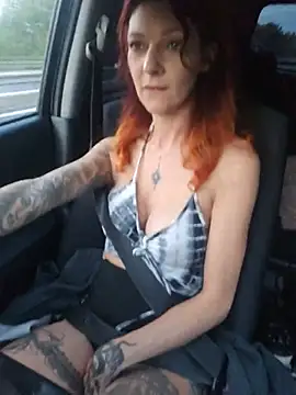 FreyaFucksFans 现场XXX聊天