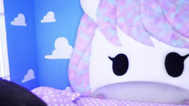 Živý XXX chat foxy_samy