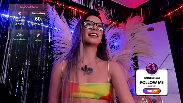MaryAnneeXOO Live XXX-chat