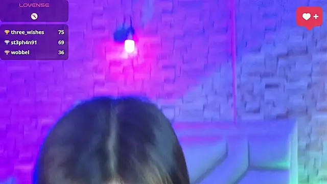 _jade_white_'s Live XXX Chat