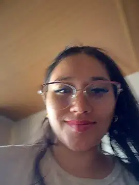 Veronica_Wins_'s Live XXX Chat