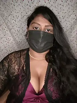 Chat XXX en directo de Tamil_Romantic_Saro