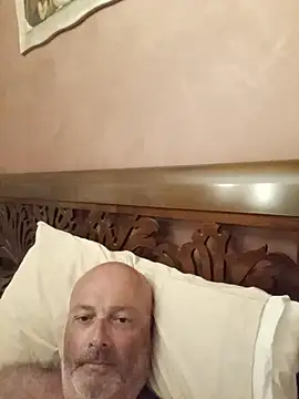 Alexis_Bull Live XXX Chat