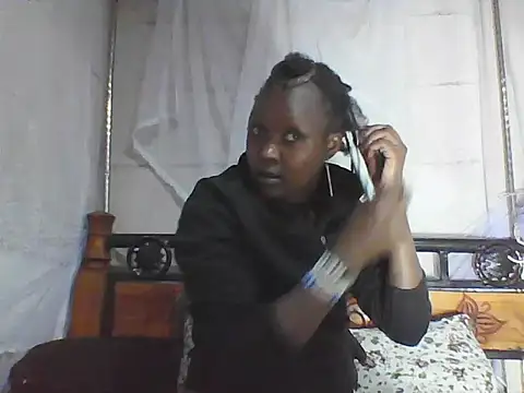 Sexy_bellah12's Live XXX Chat