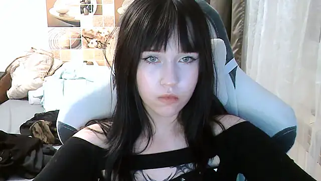 Онлайн чат XXX NoirEva