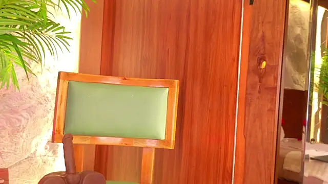 Kaaory লাইভ XXX চ্যাট