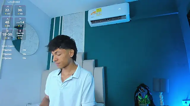 Im_Kael_ live XXX chat