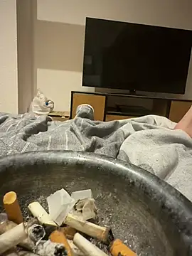Cocaineee_Gern Webbikameraesitys
