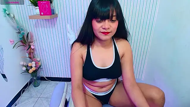 Chat XXX en directo de kataleya__18