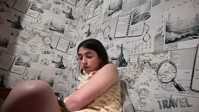 Aphr0ditee – Live XXX-chat