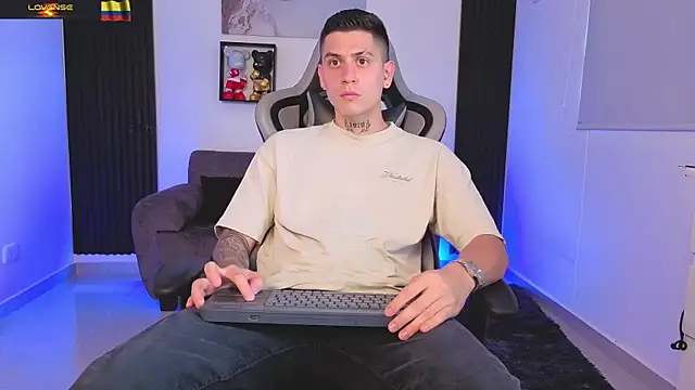 Yeiko_Romero_ Show Webcam