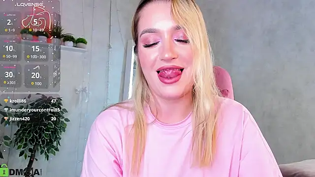 Viickie_Nelsson live XXX chat