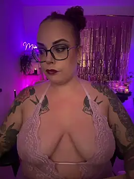 Miss_Lucifer6n Webbikameraesitys