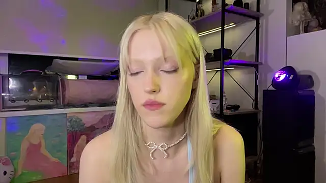 ShoshanaNogueras' Live XXX Chat