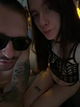 Chat +18 de DaddysEmoBunny ao vivo