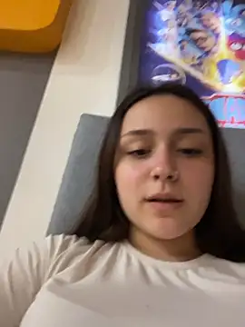 EvelynFly live XXX chat